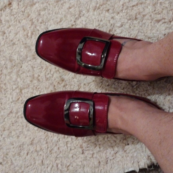 Shows - Picture 2 of 5